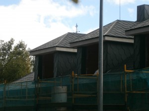 construcción y reparación de cubiertas y tejados